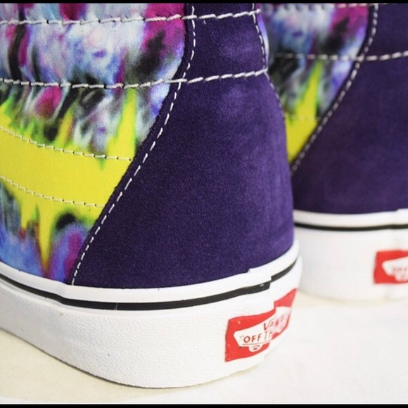 Vans - Picture 4 of 8